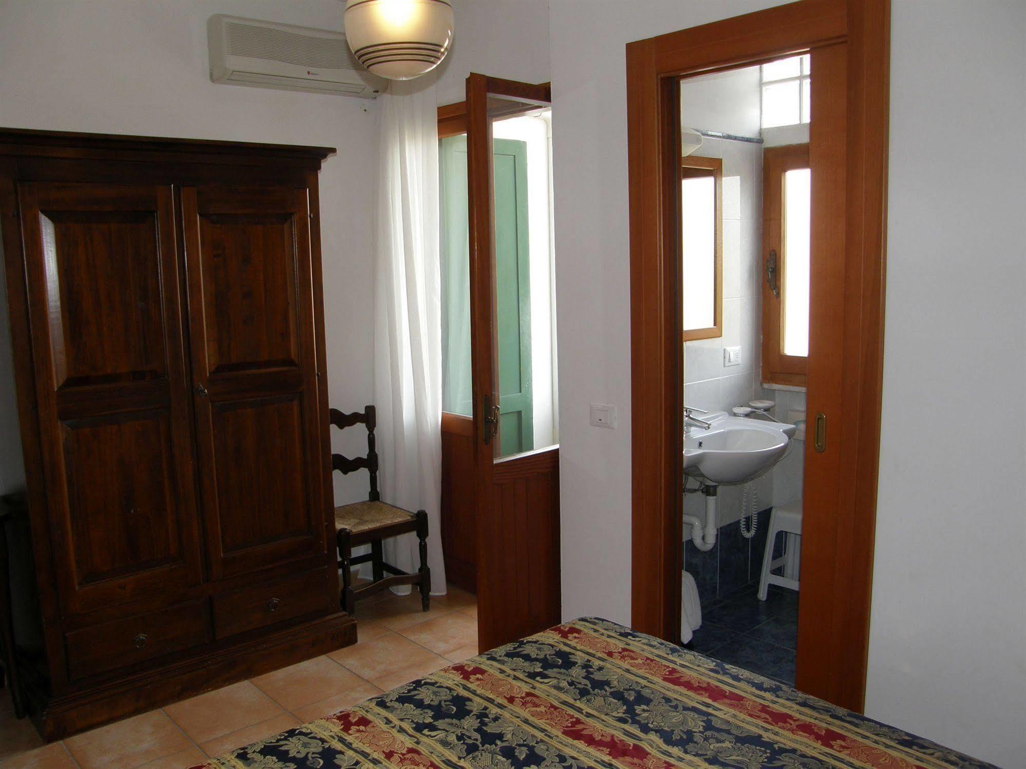 ISOLA D'ELBA Hotel Villa Cristina מראה חיצוני תמונה